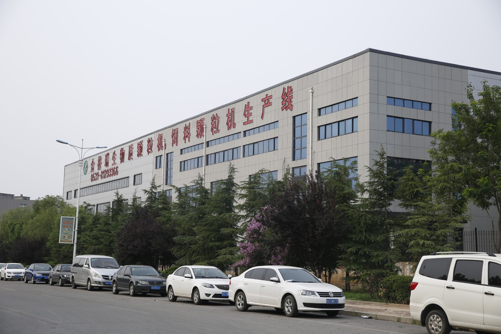 山東金格瑞秸稈顆粒機廠家.JPG 山東金格瑞秸稈顆粒機廠家.JPG