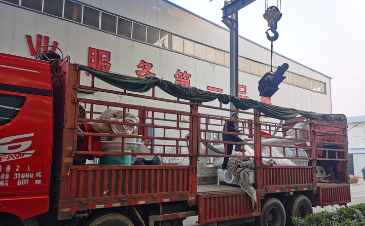 云南木屑顆粒機.jpg 云南木屑顆粒機.jpg