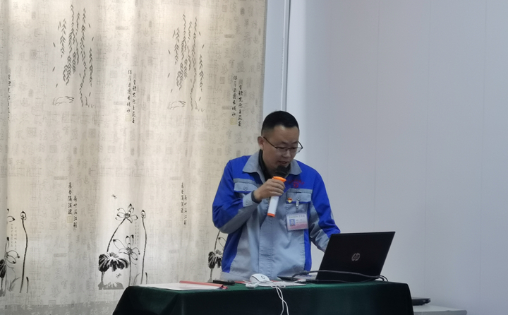 公司管理組組長張波公布2021年1月-4月銷售數(shù)據(jù).jpg 公司管理組組長張波公布2021年1月-4月銷售數(shù)據(jù).jpg