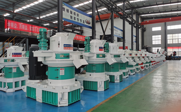 木屑制粒機.jpg 木屑制粒機.jpg