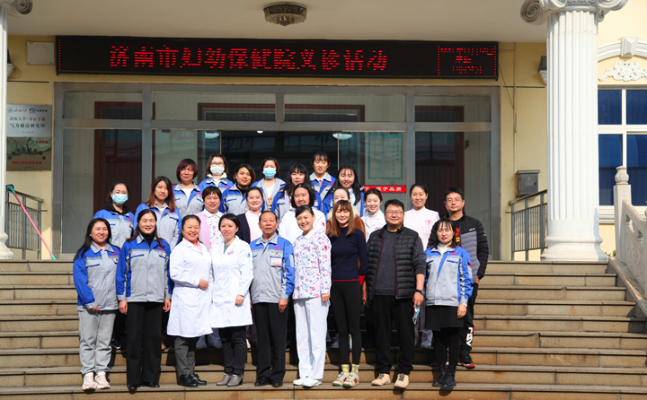 此次“四進”攻堅關愛走進公司活動,內容豐富,提高了公司所有女性職工的健康保健意識.JPG 此次“四進”攻堅關愛走進公司活動,內容豐富,提高了公司所有女性職工的健康保健意識.JPG