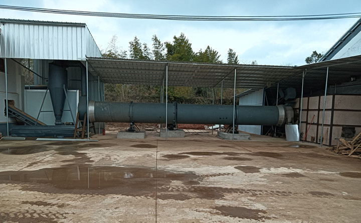 安徽安慶年產(chǎn)2萬噸木材顆粒生產(chǎn)線設備調(diào)試現(xiàn)場.jpg 安徽安慶年產(chǎn)2萬噸木材顆粒生產(chǎn)線設備調(diào)試現(xiàn)場.jpg