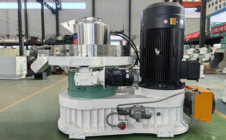 木屑顆粒機.jpg 木屑顆粒機.jpg